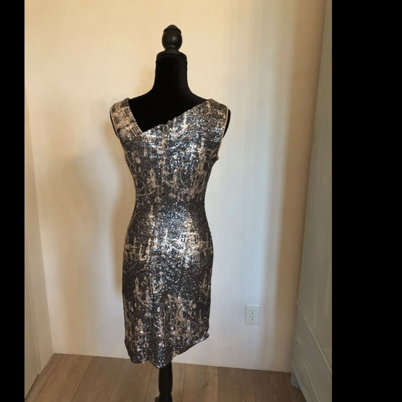 GORGIOUS KAY UNGER CHANDILIER SEQUENCE DRESS - Picture 5 of 8